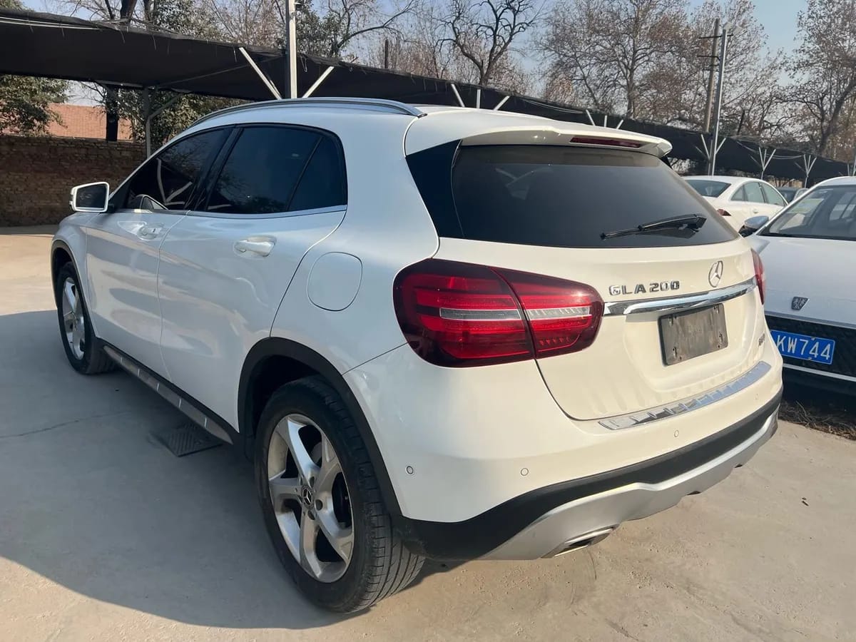 Mercedes-Benz GLA 2017 GLA 200 6