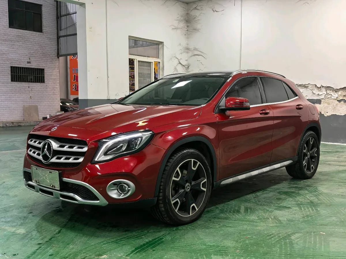 Mercedes-Benz GLA 2018 GLA 220 4MATIC