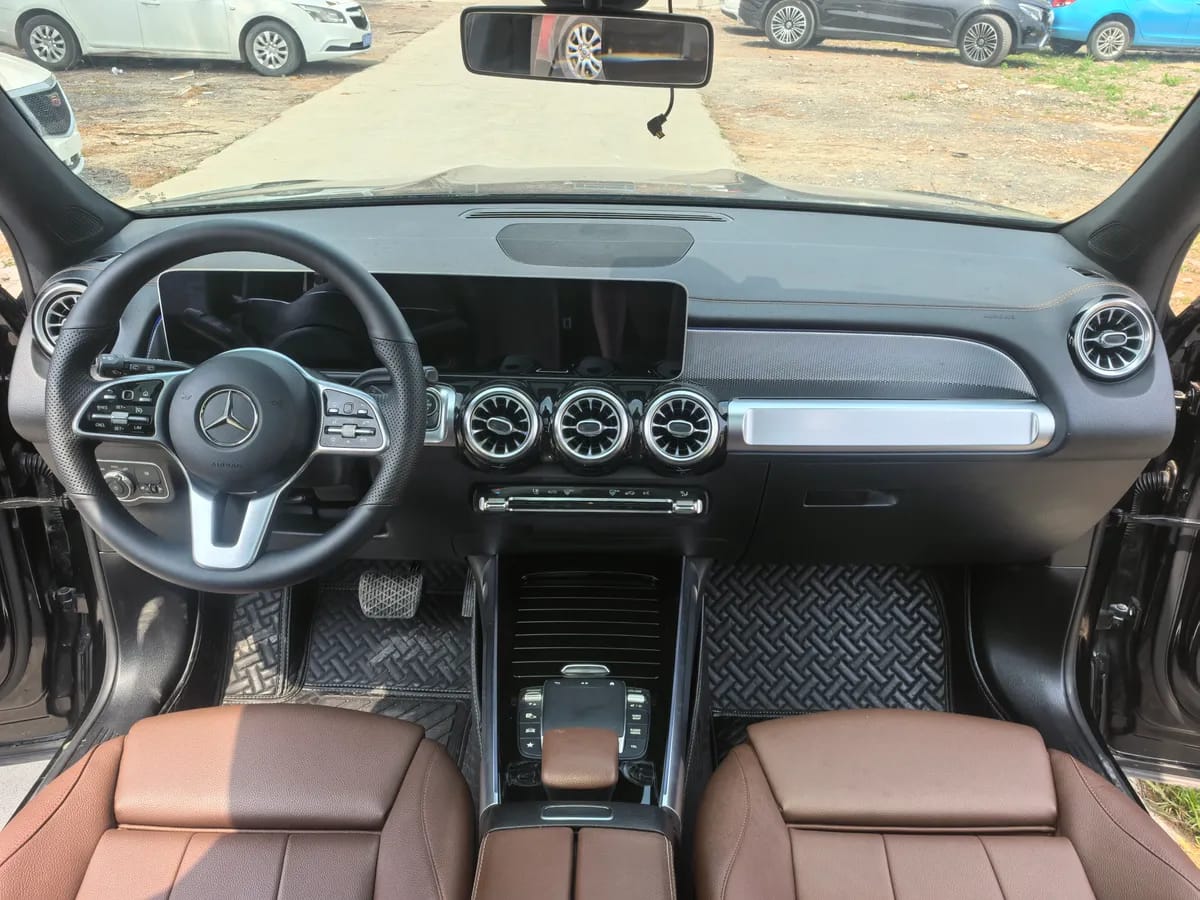 Mercedes-Benz GLB 2020 GLB 180 7