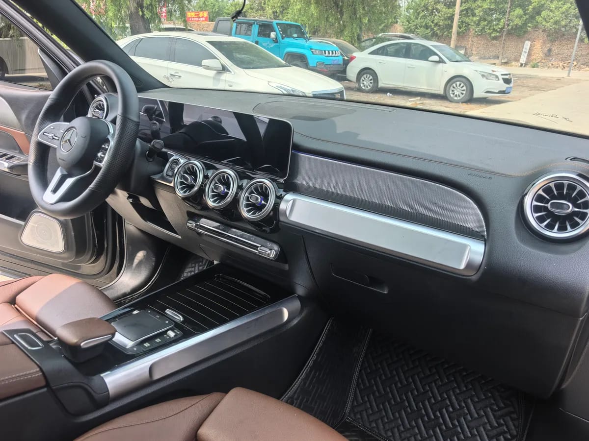 Mercedes-Benz GLB 2020 GLB 180 8