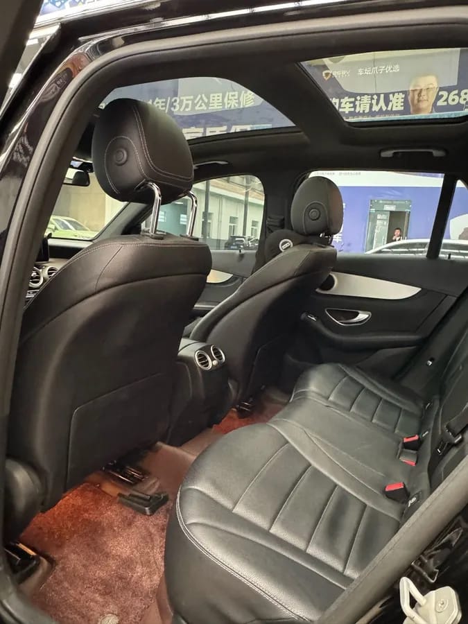 Mercedes-Benz GLC 2016 GLC 200 4MATIC 9