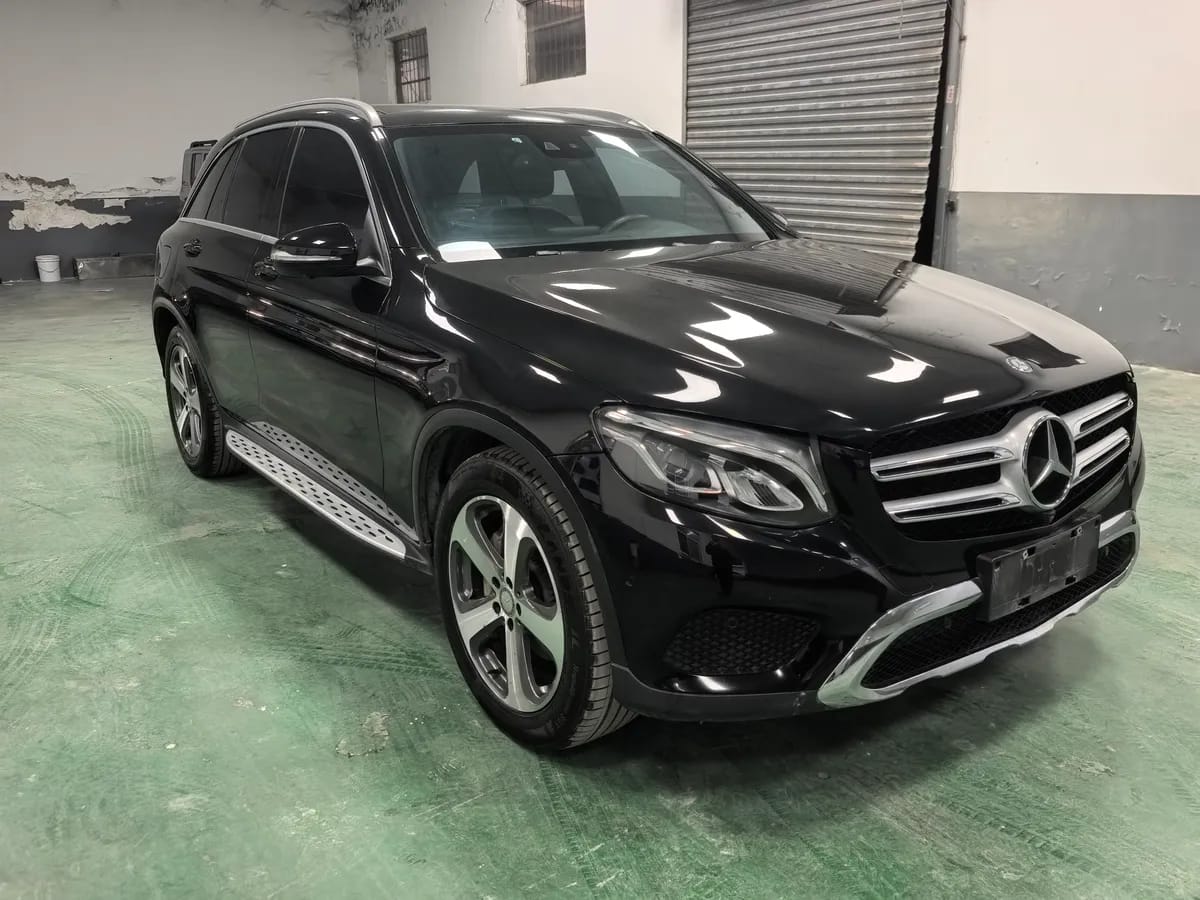 Mercedes-Benz GLC 2016 GLC 260 4MATIC 3