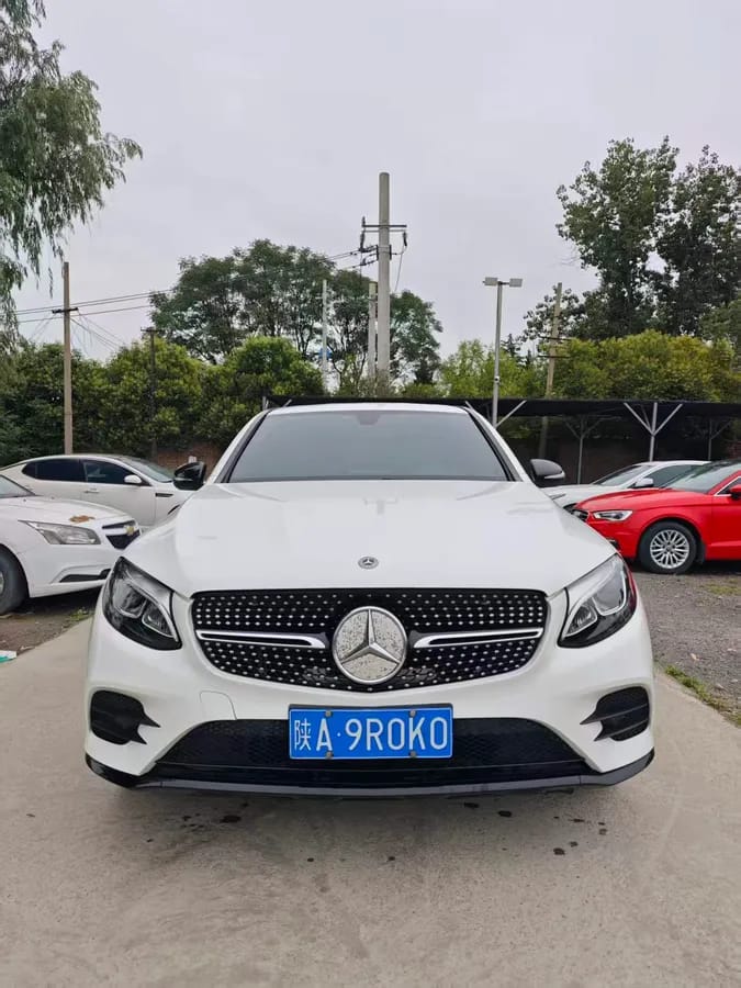 Mercedes-Benz GLC 2017 GLC 200 4MATIC SUV 3