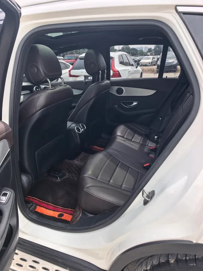 Mercedes-Benz GLC 2017 GLC 200 4MATIC 5