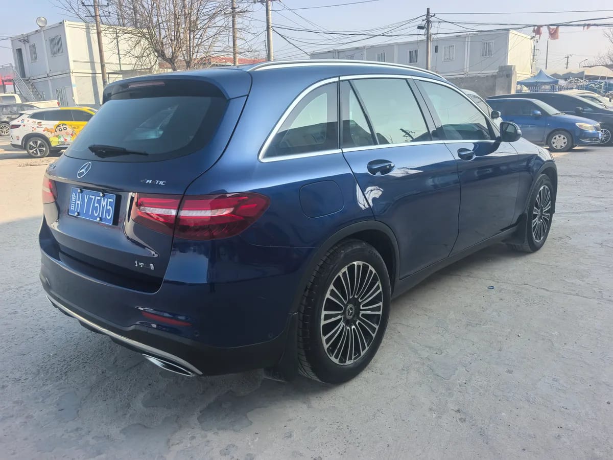 Mercedes-Benz GLC 2018 GLC 260 4MATIC 6