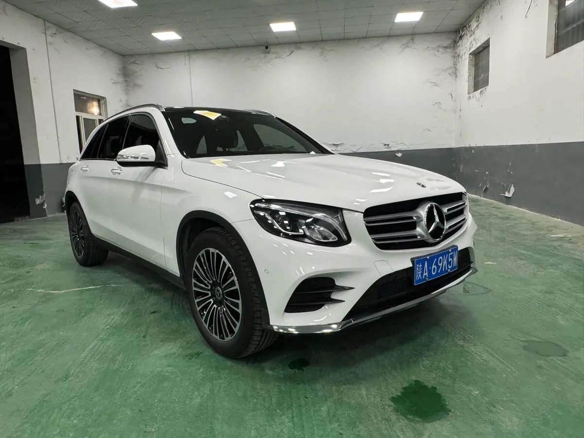 Mercedes-Benz GLC 2019 GLC 260 L 4MATIC 3