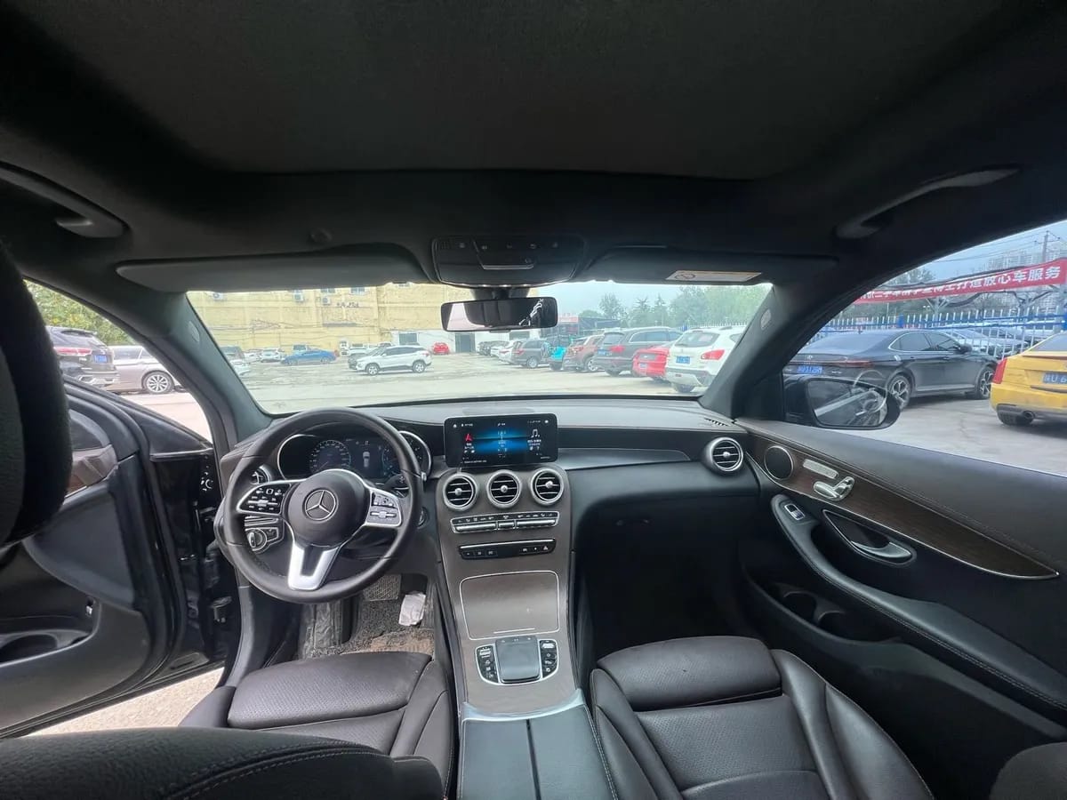 Mercedes-Benz GLC 2021 GLC 260 L 4MATIC 9