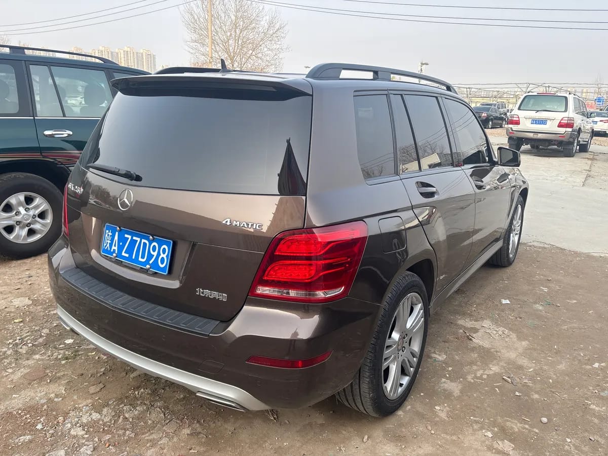 Mercedes-Benz GLK 2015 GLK 260 4MATIC 5
