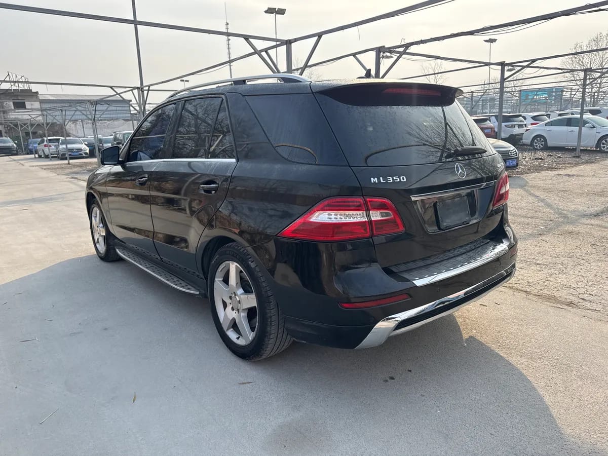 Mercedes-Benz M 2012 ML 350 7