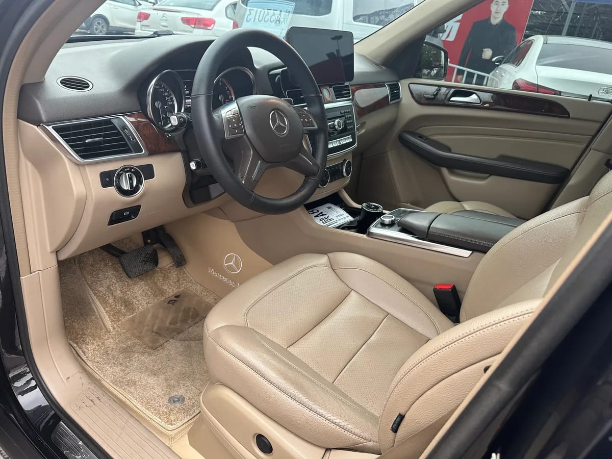Mercedes-Benz M 2014 ML 400 4MATIC 7