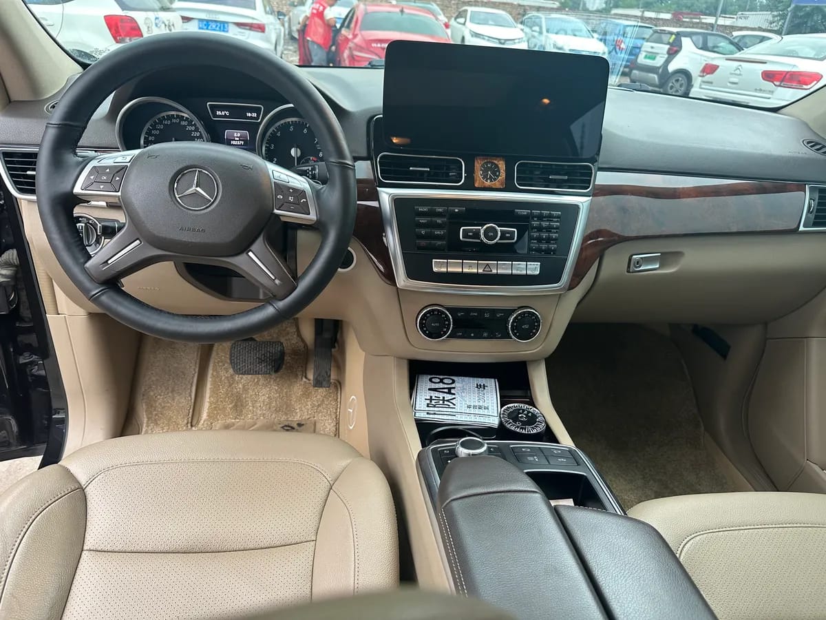 Mercedes-Benz M 2014 ML 400 4MATIC 10