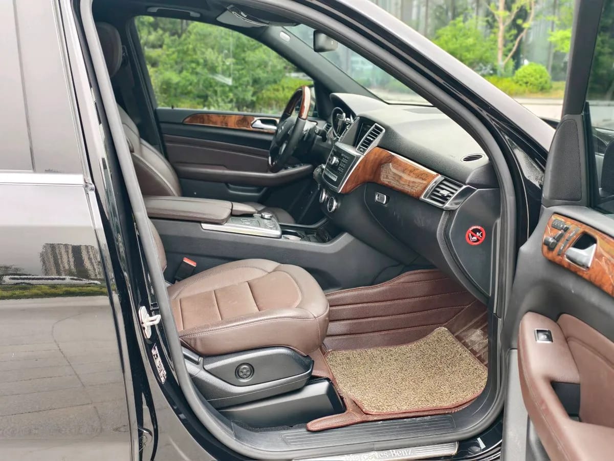 Mercedes-Benz M ( ) 2014 ML 400 4MATIC 7