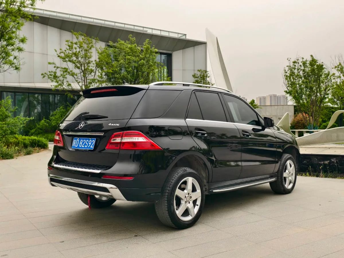 Mercedes-Benz M ( ) 2014 ML 400 4MATIC 9
