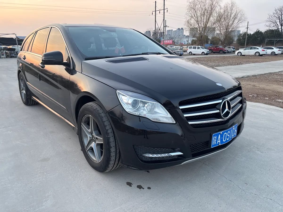 Mercedes-Benz R 2014 R 320 4MATIC 3