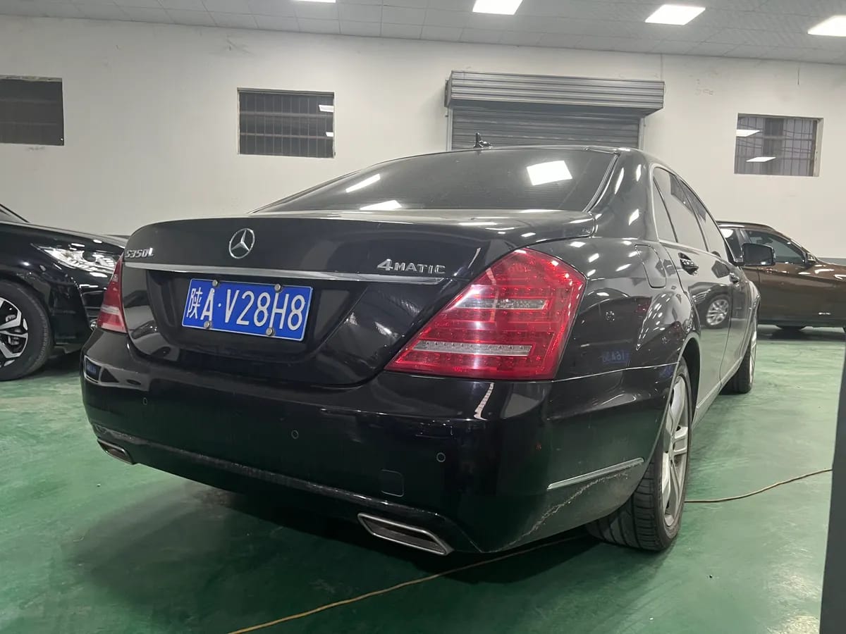 Mercedes-Benz S 2011 S 350 L CGI 10
