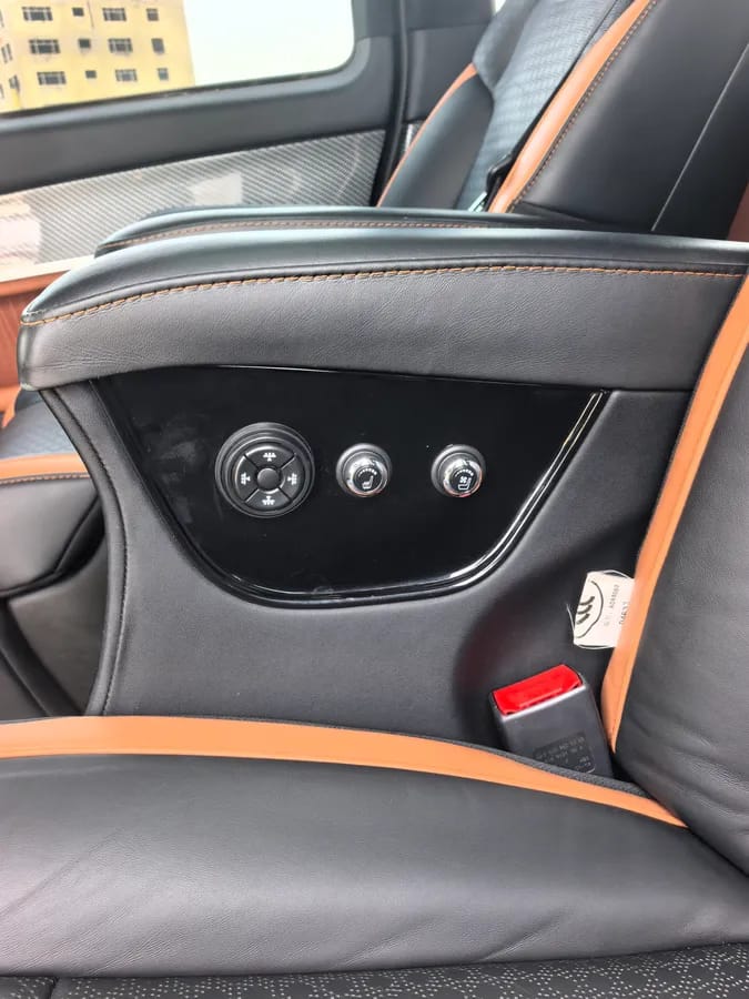 Mercedes-Benz V ( ) 2018 V250 2.0T Avantgarde 6