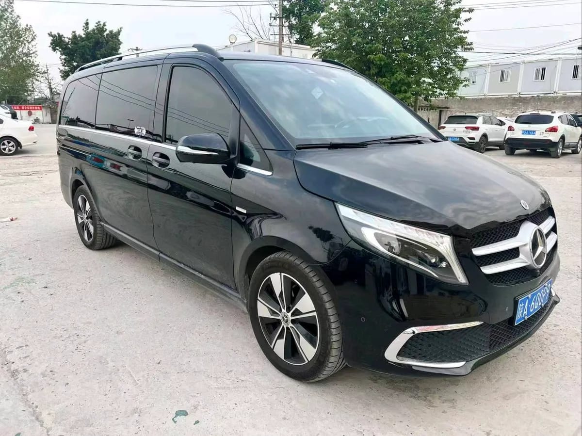 Mercedes-Benz V 2021 V 260 3