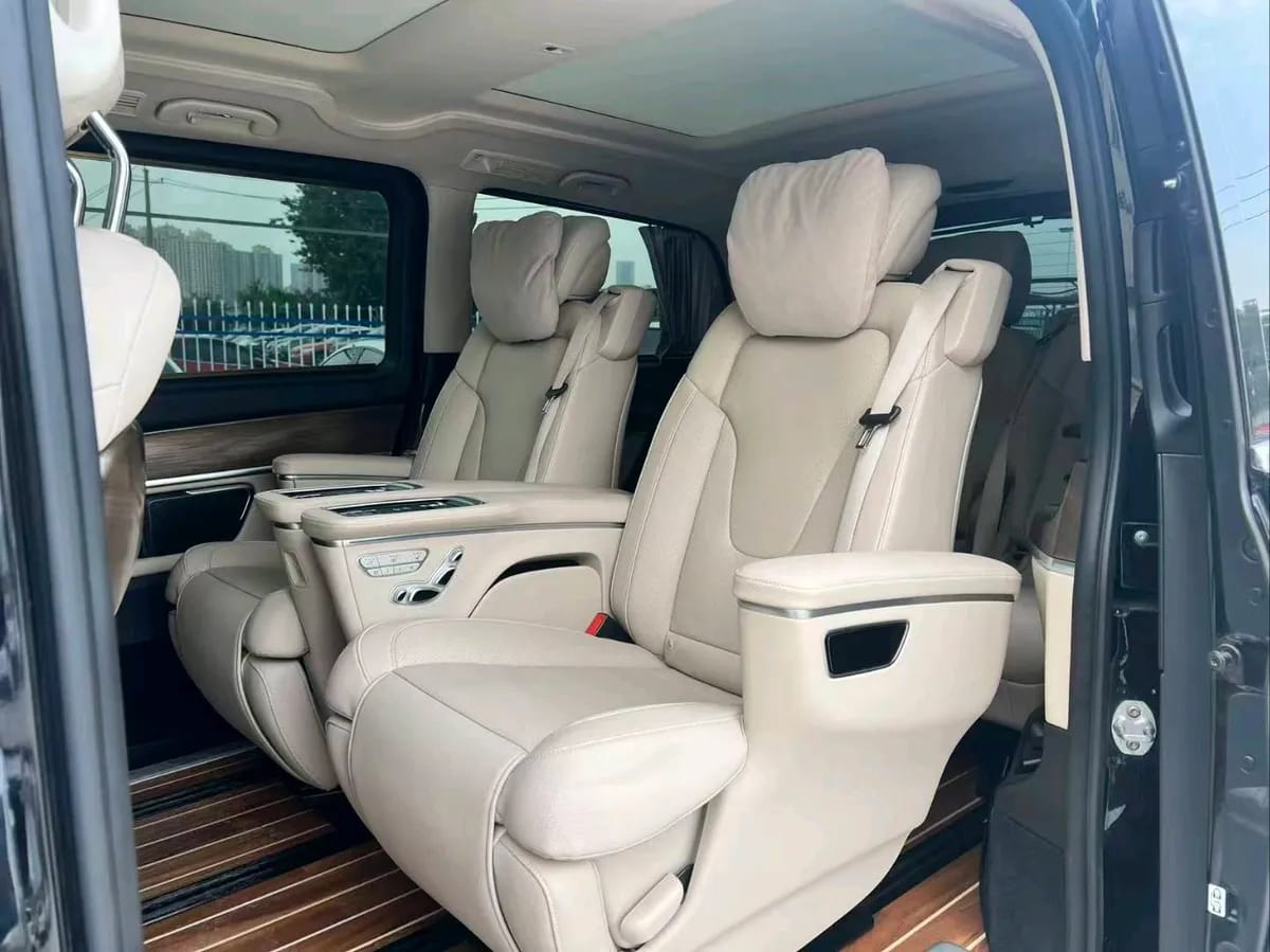 Mercedes-Benz V 2021 V 260 5