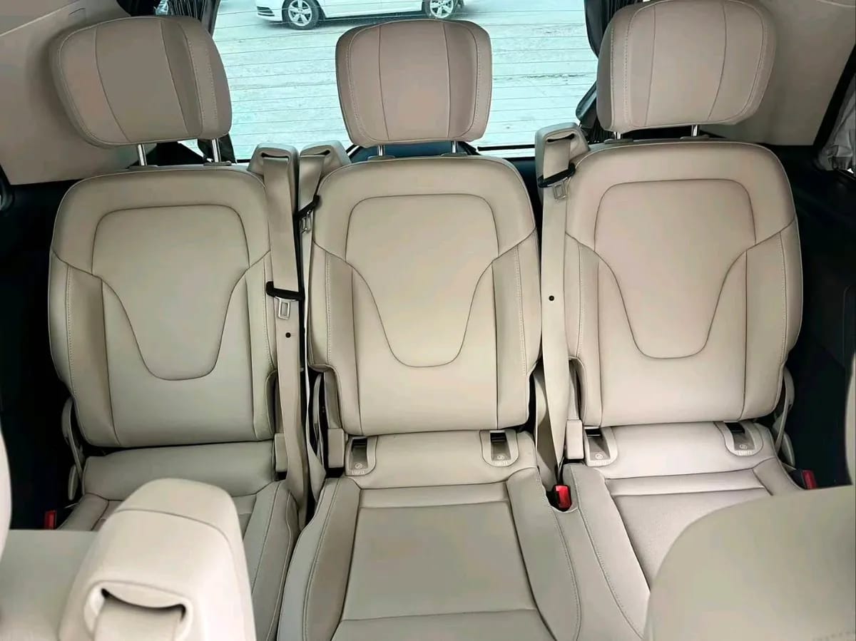 Mercedes-Benz V 2021 V 260 6