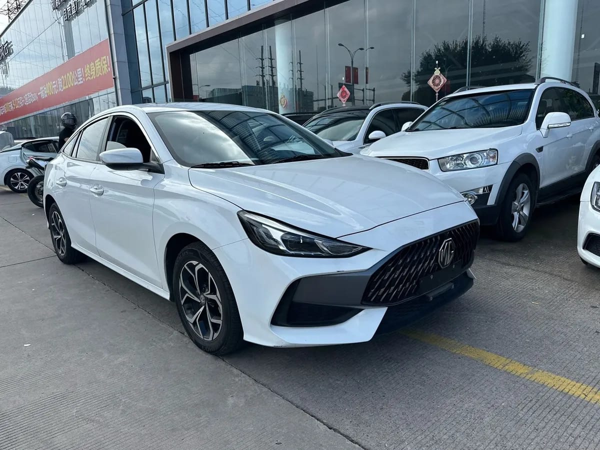 MG MG 5 2023 180DVVT CVT 2