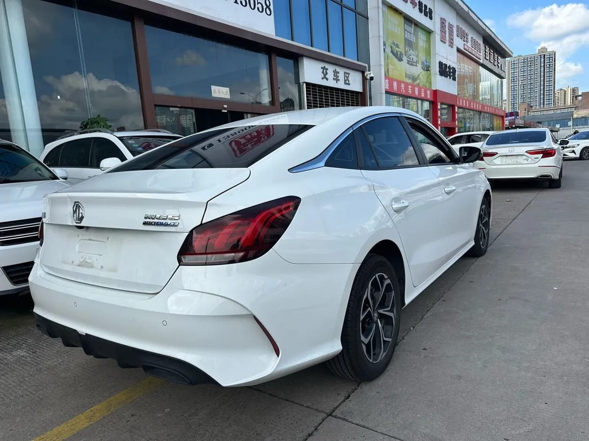 MG MG 5 2023 180DVVT CVT 3