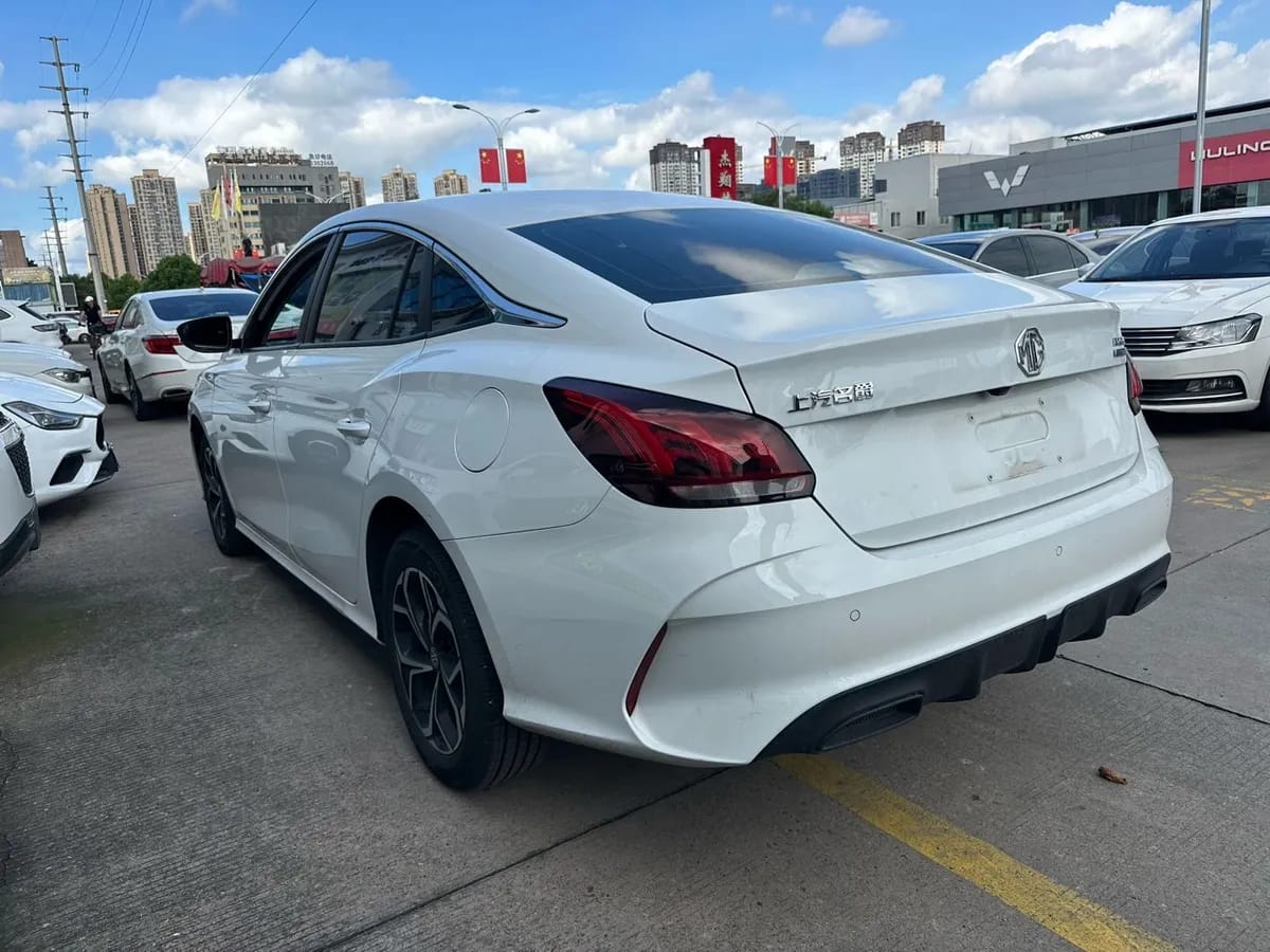 MG MG 5 2023 180DVVT CVT 4