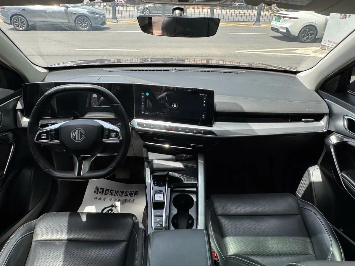MG MG ONE 2022 α- 1.5T 7