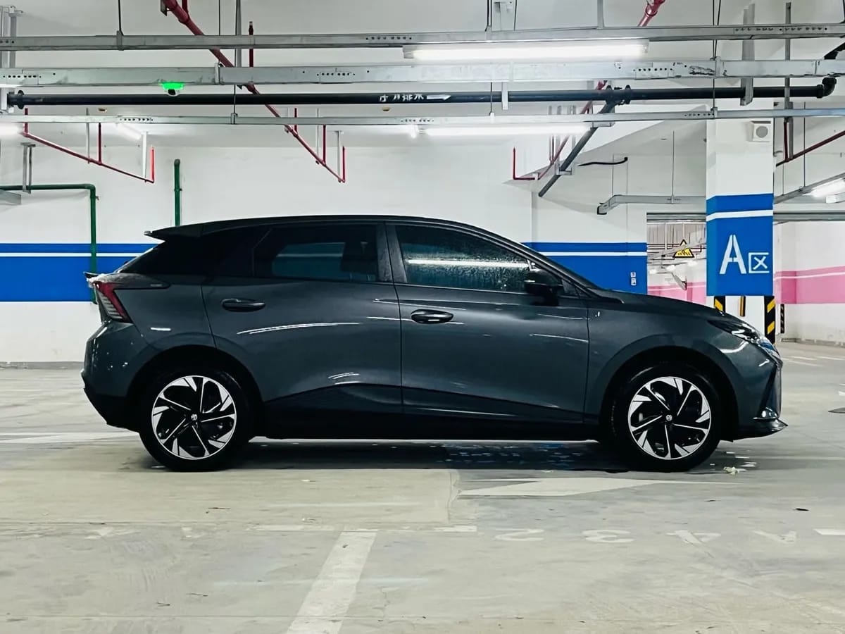 MG MG4 EV 2023 415km 3
