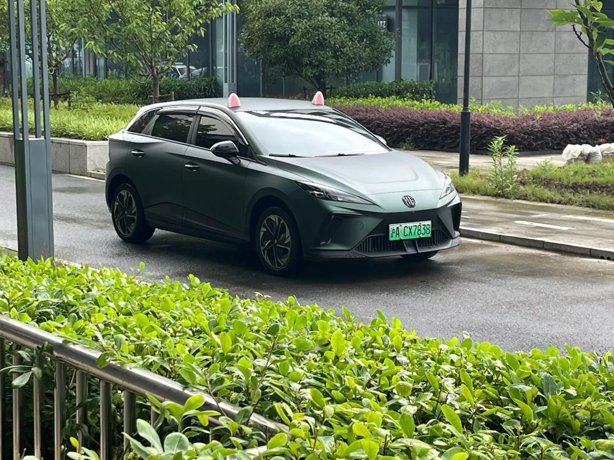 MG MG4 EV 2023 415km 2