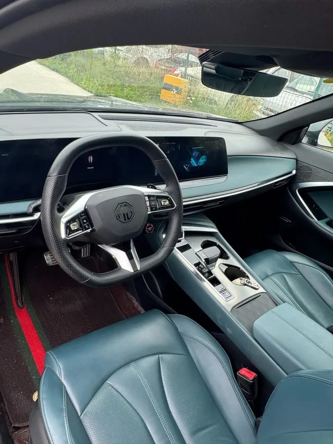 MG MG7 2023 1.5T DCT 8