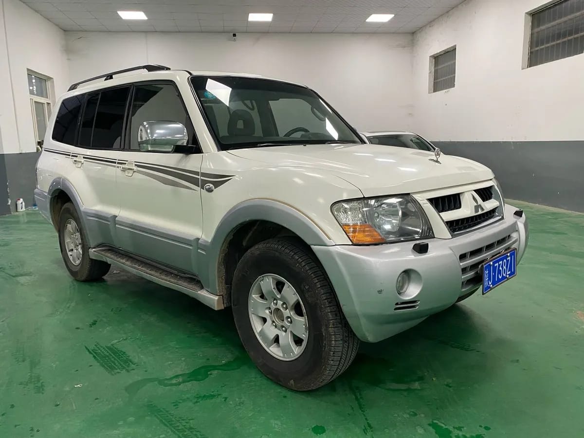 Mitsubishi 2011 V73 3.0L AT GLS 3
