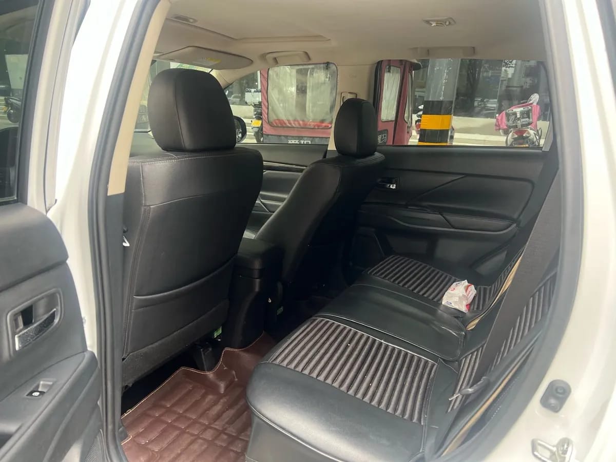Mitsubishi 2018 2.0L 5 8