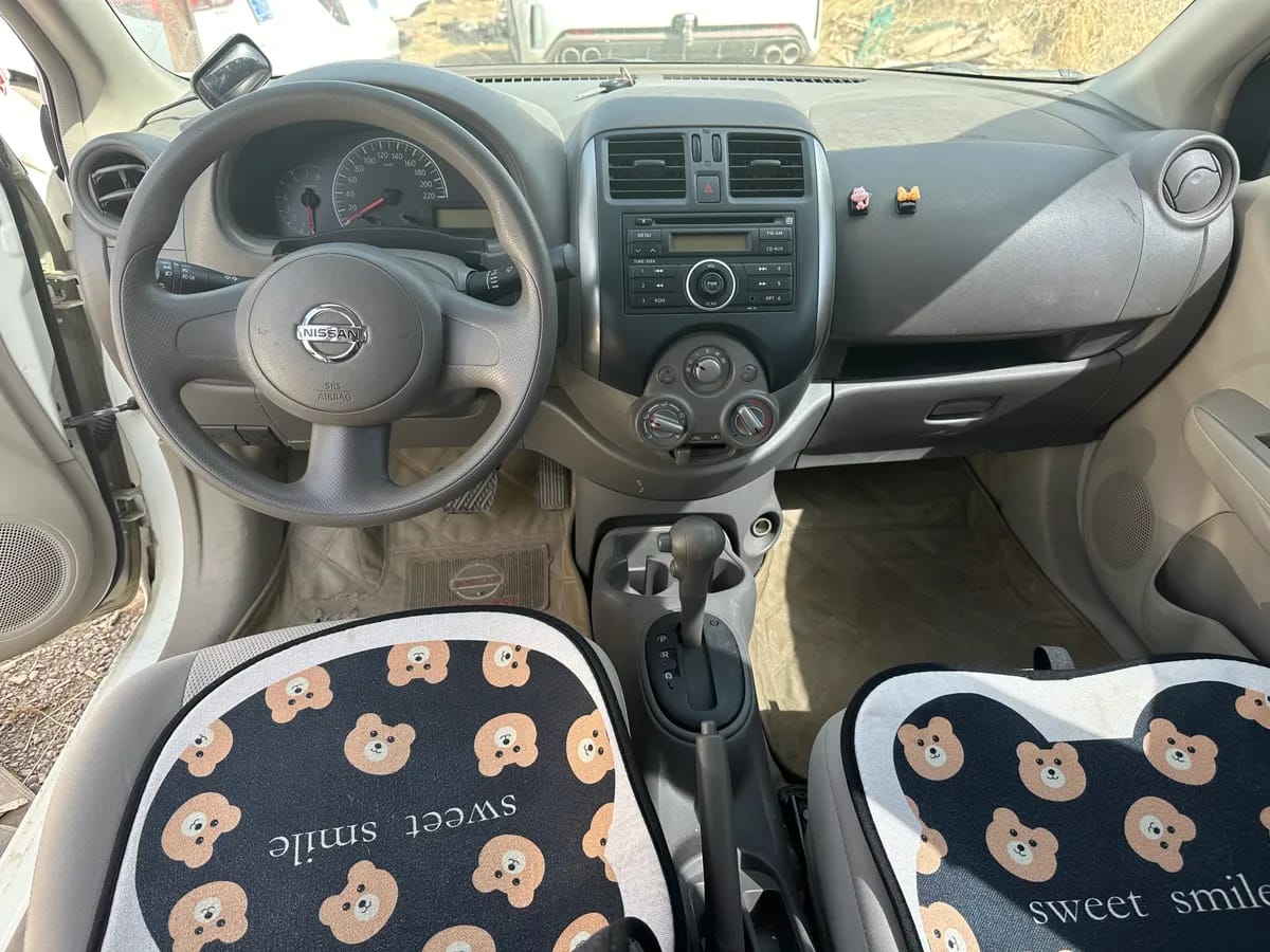 Nissan 2011 1.5XL CVT 6
