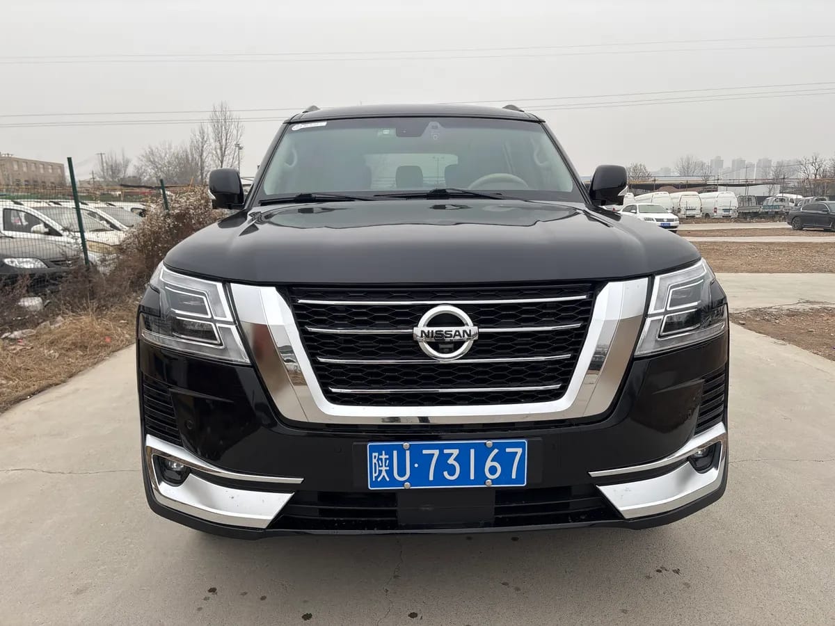 Nissan ( ) 2012 5.6L V8 2