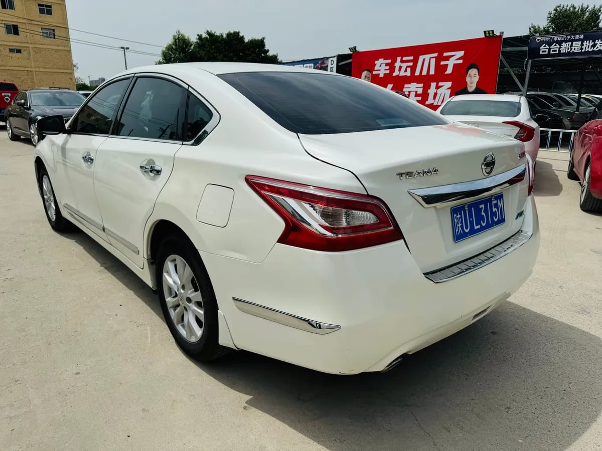 Nissan 2015 2.0L XL Upper 7