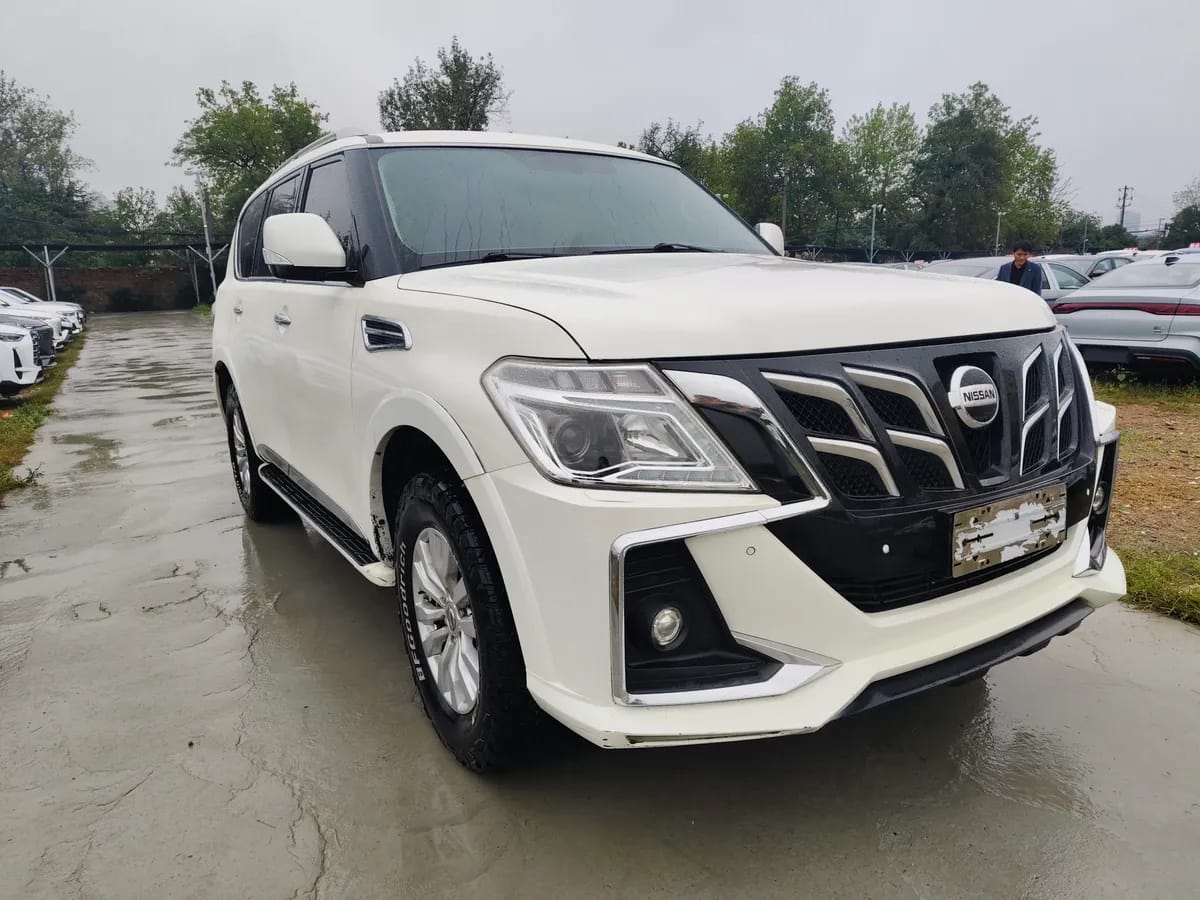 Nissan 2018 4.0L