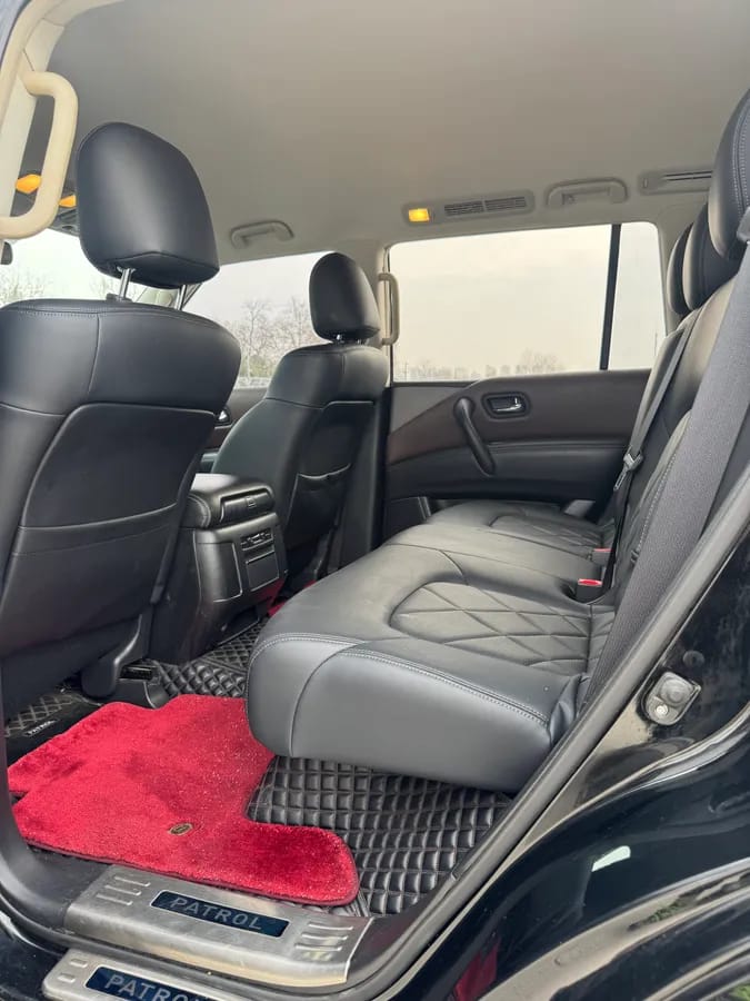Nissan ( ) 2018 4.0L 5