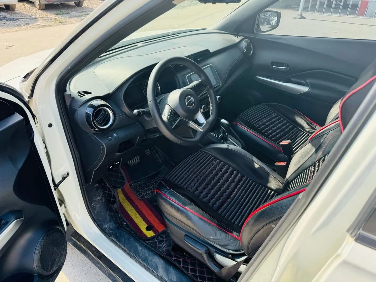 Nissan 2019 1.5L CVT 3