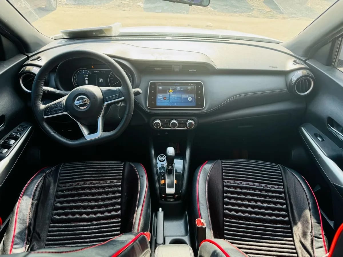 Nissan 2019 1.5L CVT 5