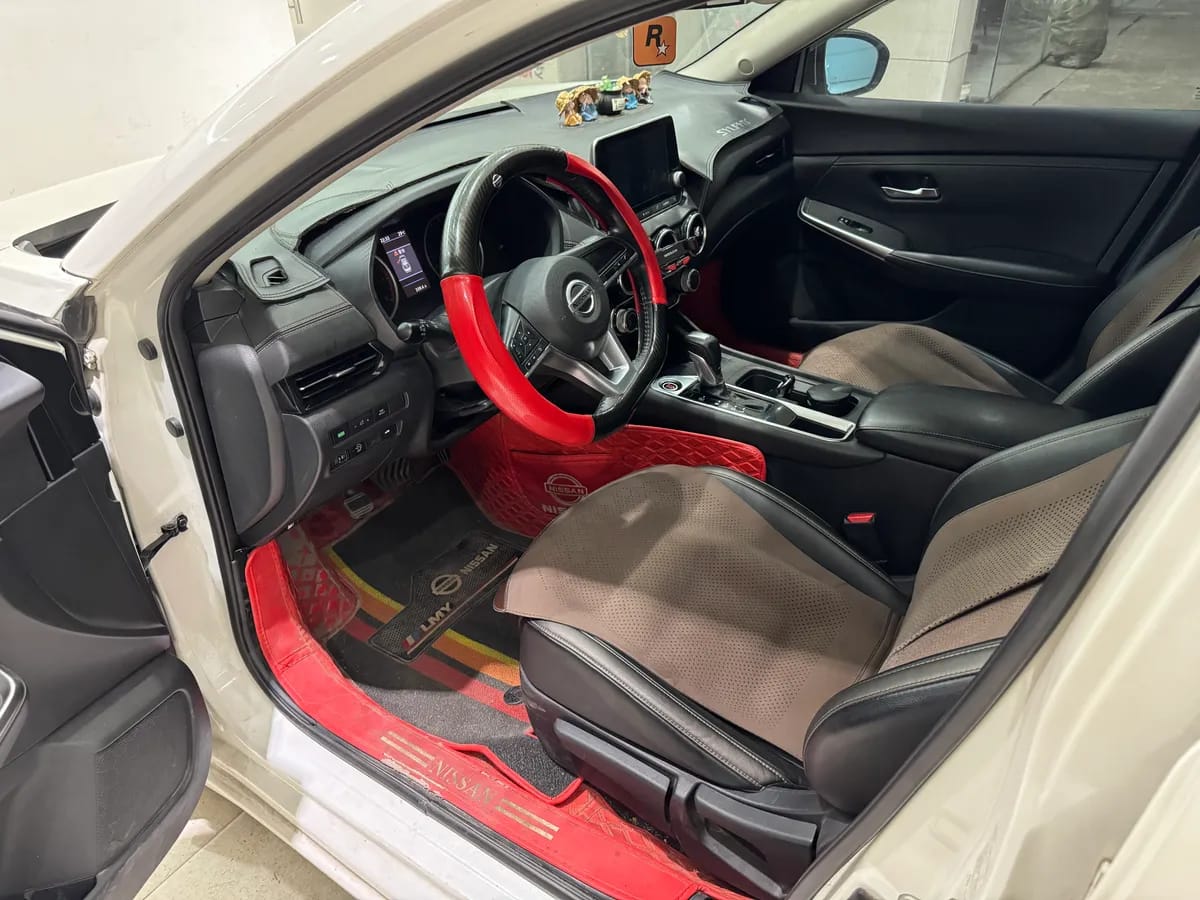 Nissan 2020 1.6L XL CVT 4