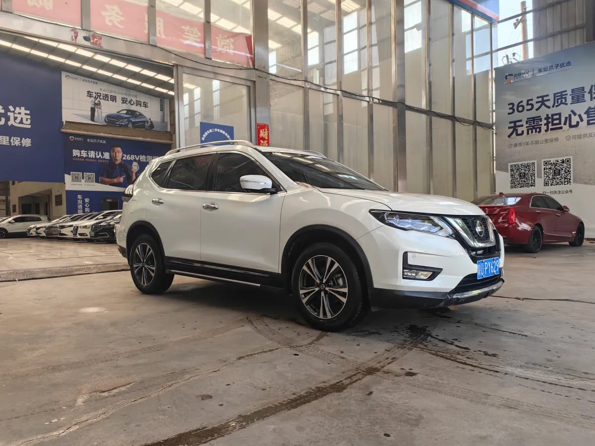 Nissan 2021 2.5L CVT 4WD XL ITS 3