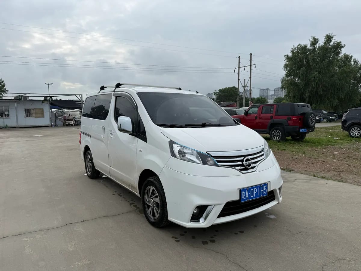 Nissan NV200 2018 1.6L CVT 3