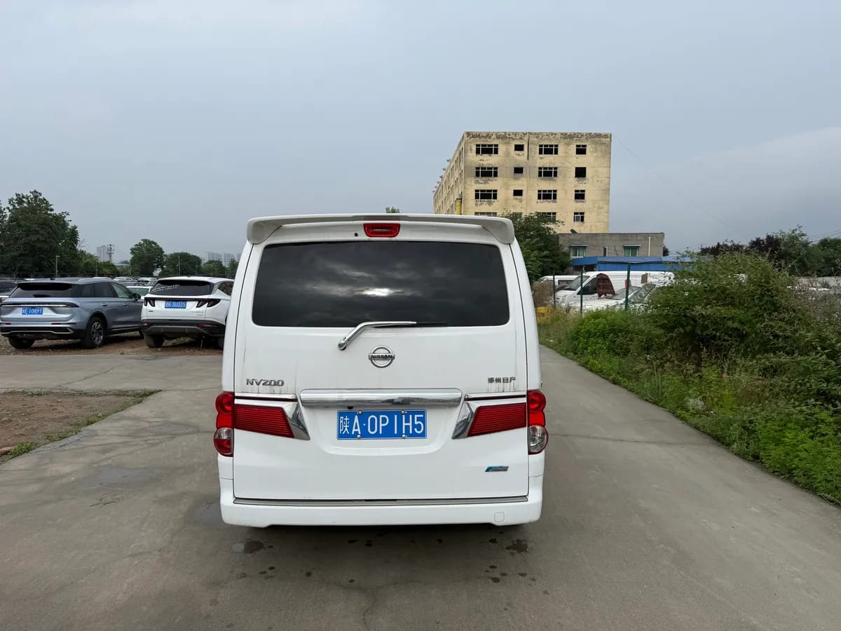 Nissan NV200 2018 1.6L CVT 4