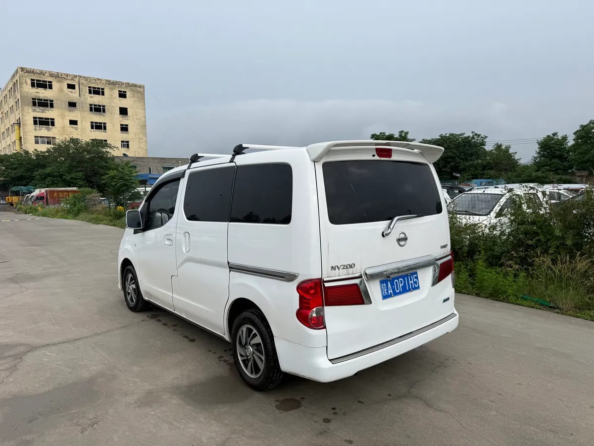 Nissan NV200 2018 1.6L CVT 5