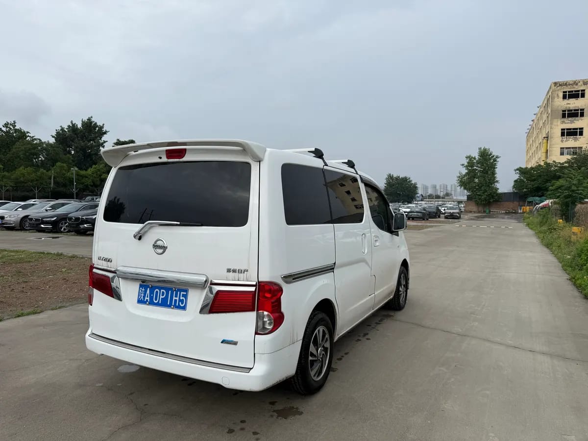 Nissan NV200 2018 1.6L CVT 6