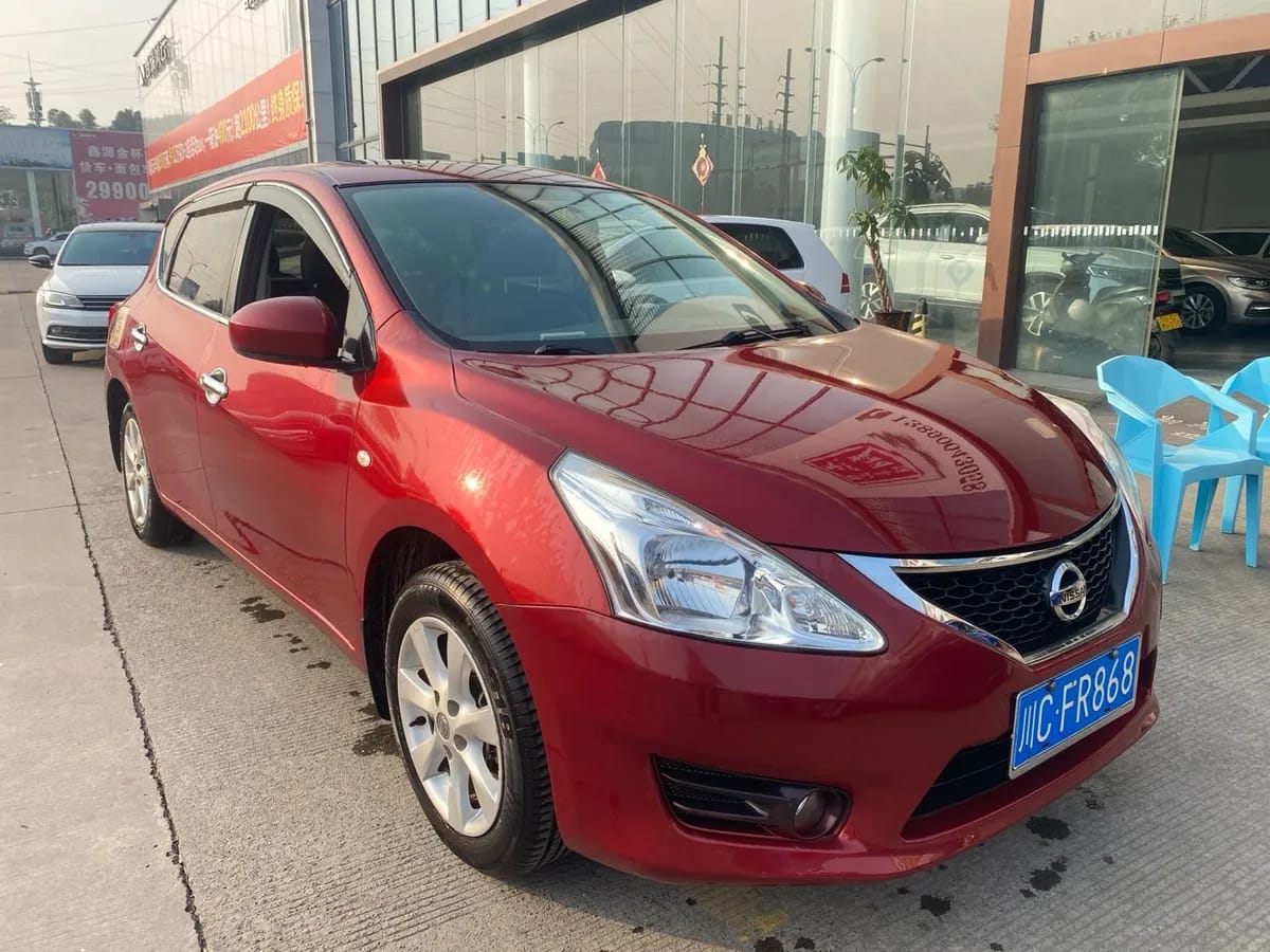 Nissan TIIDA 2014 1.6L CVT 2