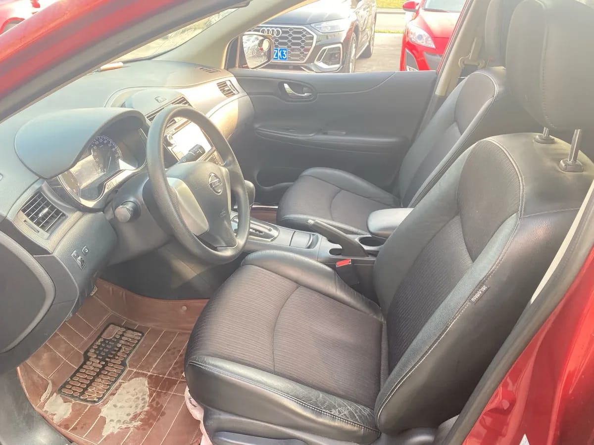 Nissan TIIDA 2014 1.6L CVT 3