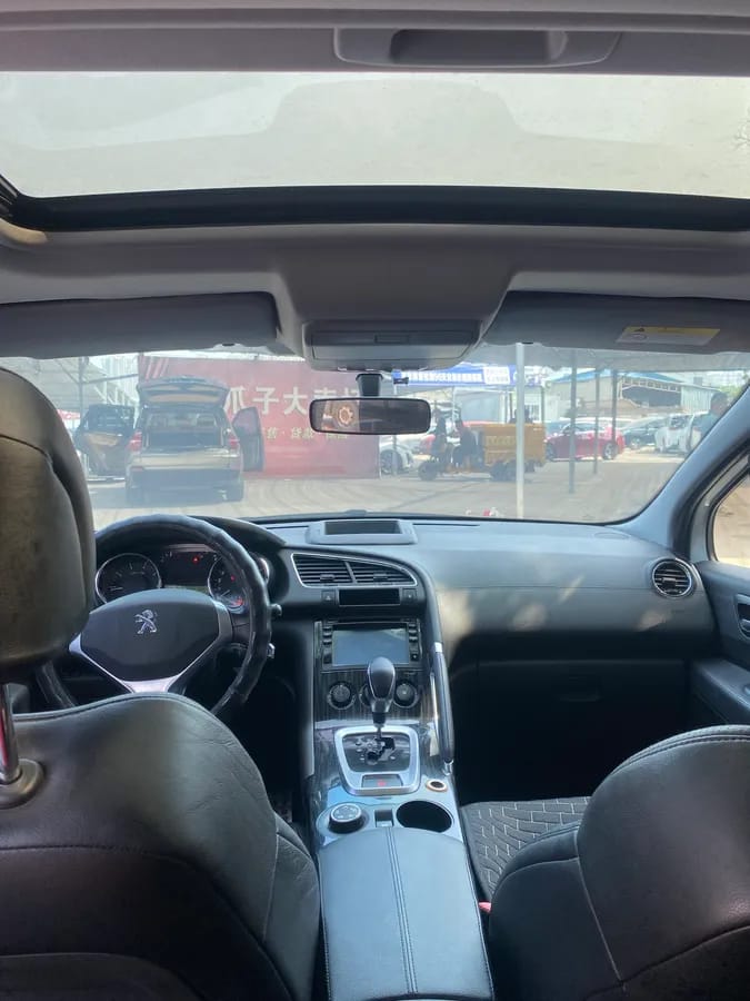 Peugeot 3008 2016 1.6THP 8