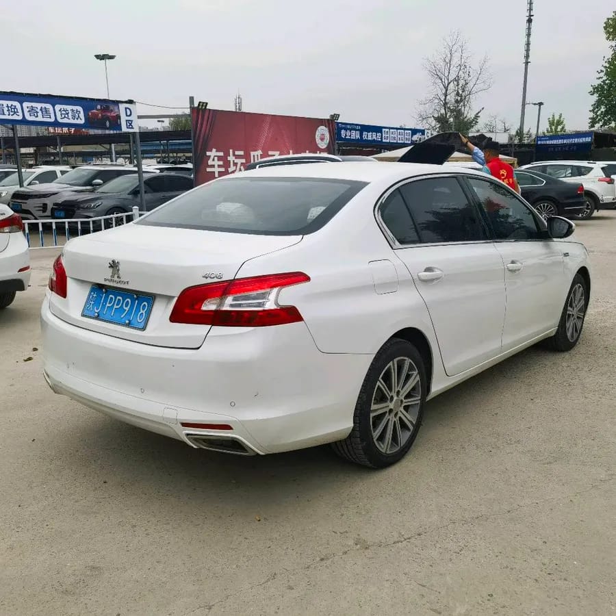 Peugeot 408 2016 1.6T 9