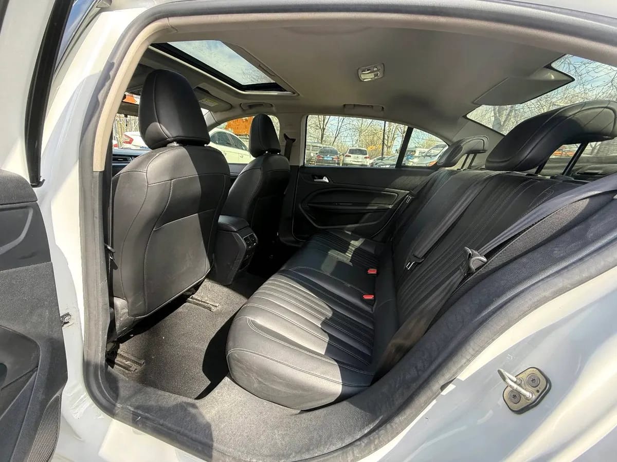 Peugeot 408 2019 350THP V 6